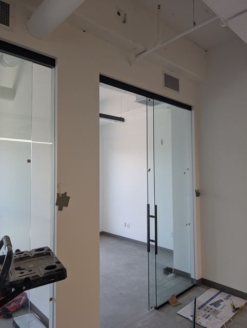 Office glass door handle and pivot hardware
