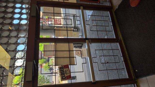 Decorative leaded glass window grid