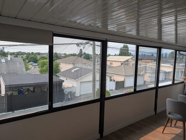 Long run of clerestory windows along an enclosed sunroom